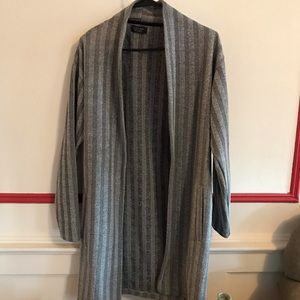 Zara Man buttonless sweater Size L (fits Medium)